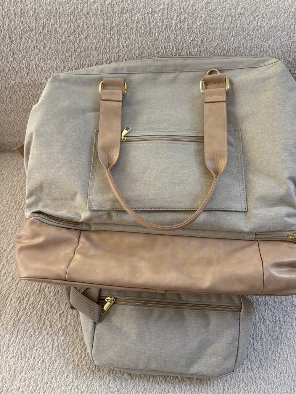 Versatile Beige & Tan Weekend Bag